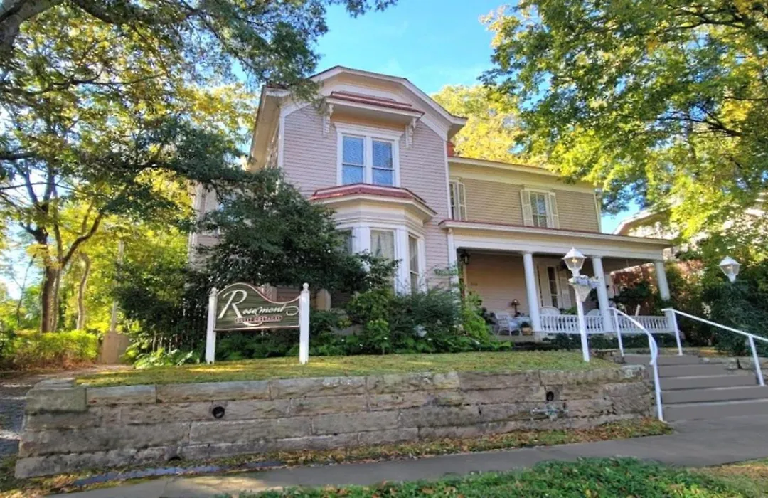 Rosemont B&B Cottages-1