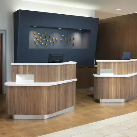 Courtyard By Marriott Little Rock Downtown-2